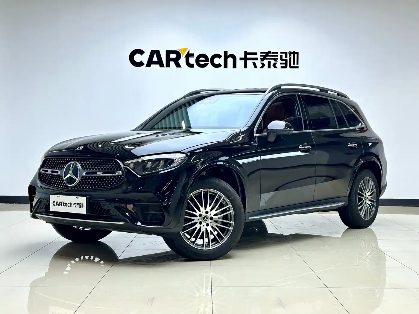 Mercedes-Benz GLC 2023 Facelift GLC 300 L 4MATIC Sport 5-Seater фото 3