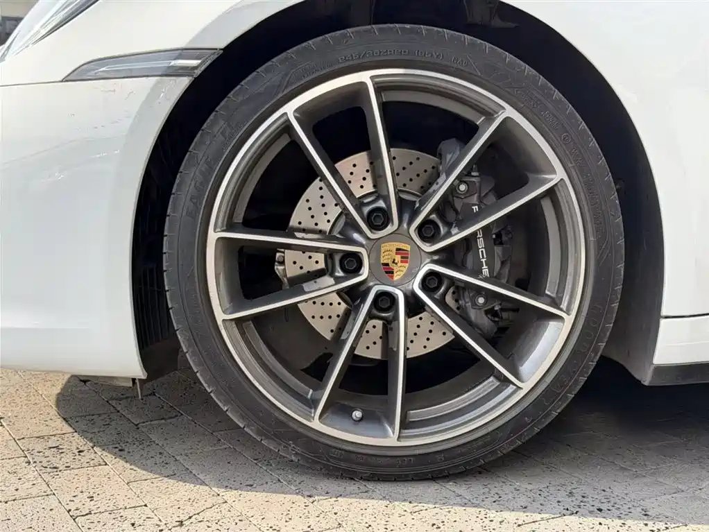 Porsche 911 2023 Carrera 3.0T фото 20