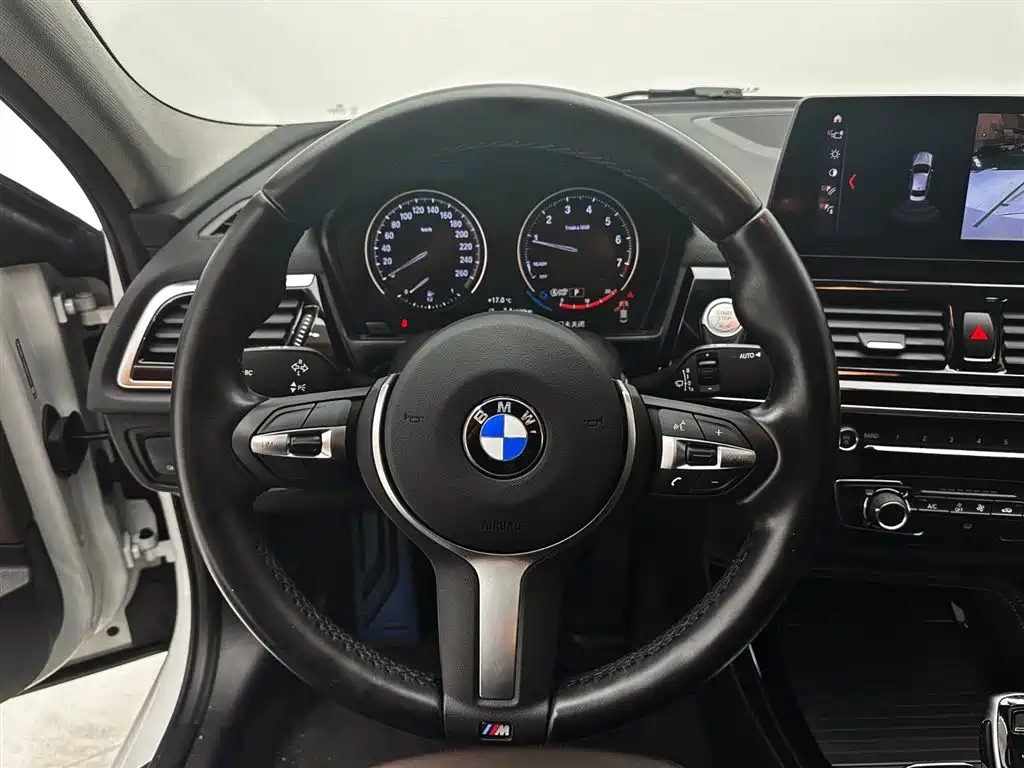 BMW 1 Series 2021 Facelift 120i M Sport Shadow Edition фото 11