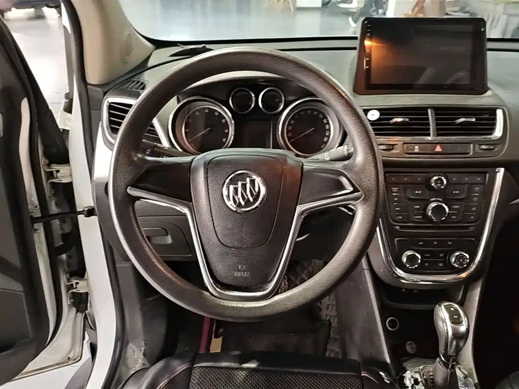 Buick Encore 2014 1.4T Automatic 2WD Urban Elite фото 11