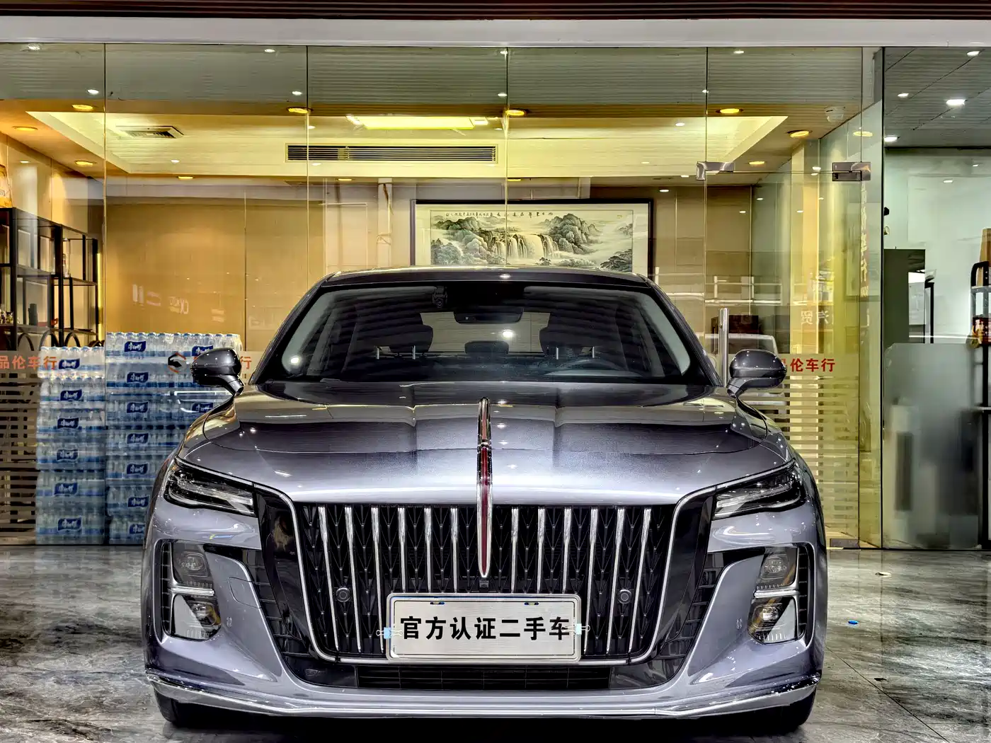 Hongqi H5 2024 2.0T Automatic Smart Connect Flag Enjoy Edition фото 2
