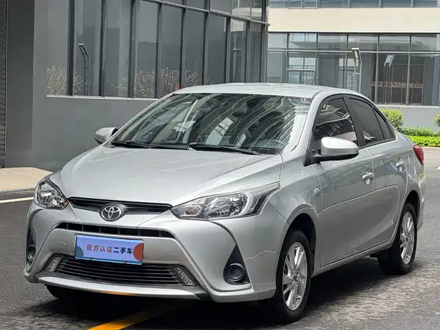 TOYOTA YARIS L TO ENJOY