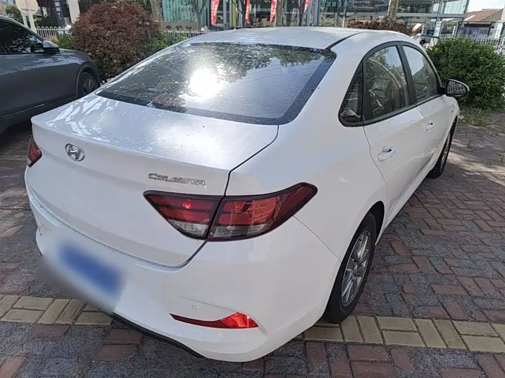 Hyundai Elantra 2017 1.6L Automatic Joy Value GLS фото 7