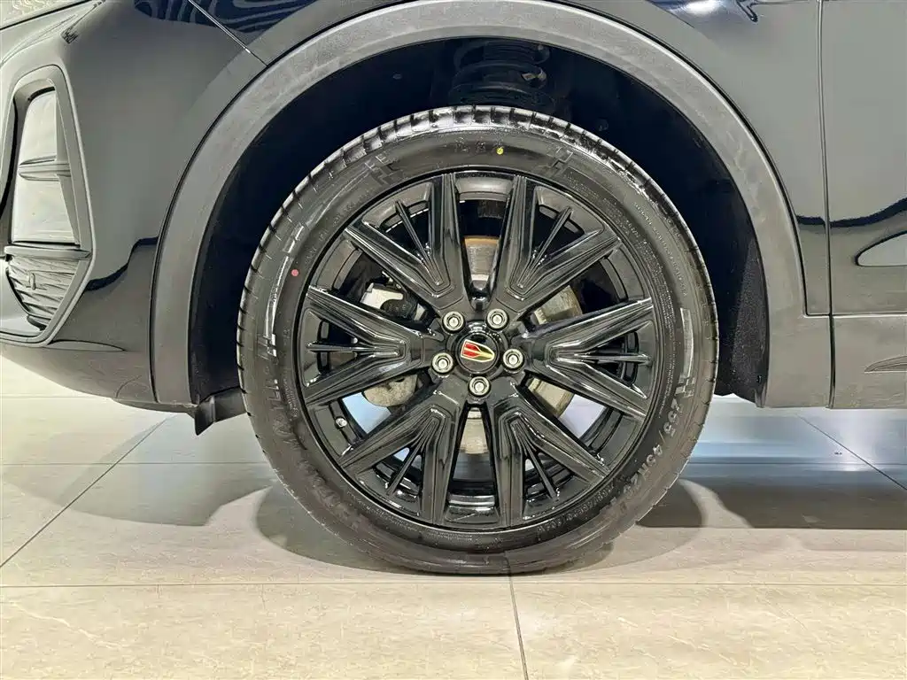 Hongqi HS5 2025 2.0T 2WD Mystic Shadow Edition фото 10
