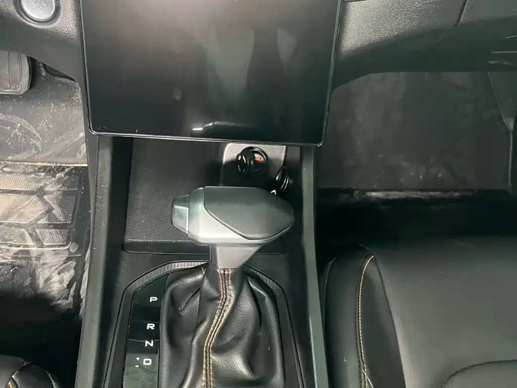 Dongfeng Aeolus Yixuan 2025 2025 1.5L Auto Luxury