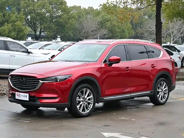 MAZDA CX 8