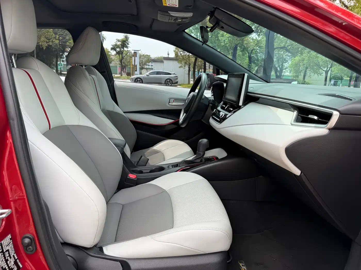 Toyota Levin 2021 185T CVT Sport Edition фото 11