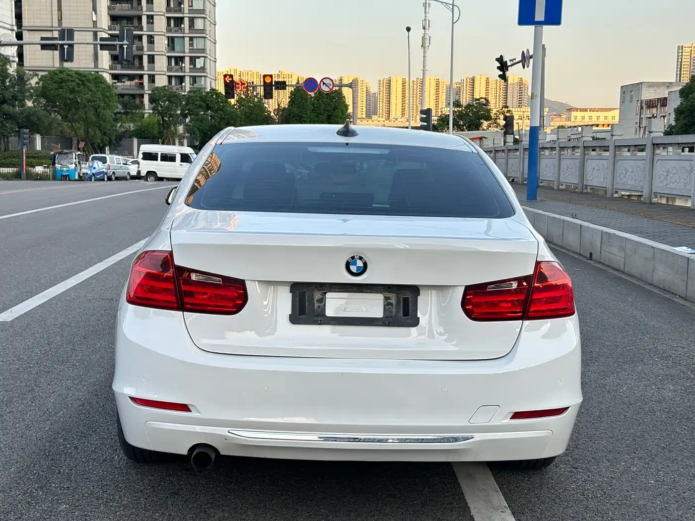 BMW 3 Series 2015 316Li Fashion фото 5