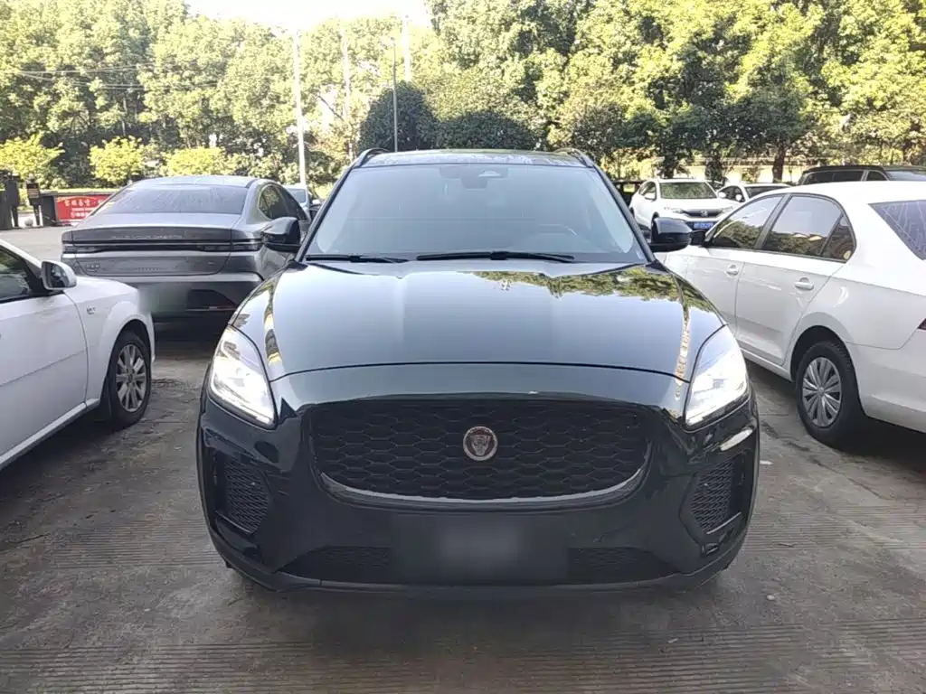 Photo 3 - Jaguar E-PACE