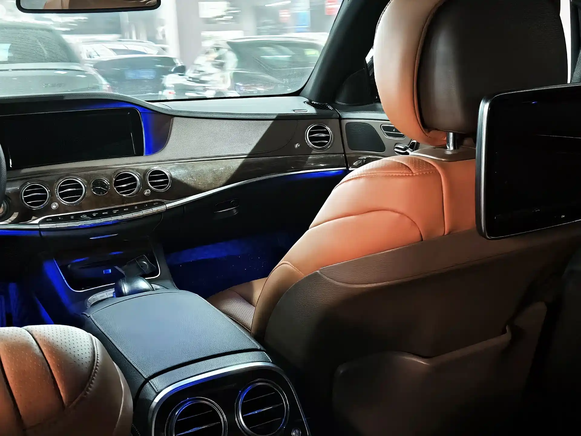 Фото 7 - Mercedes-Benz S-Class