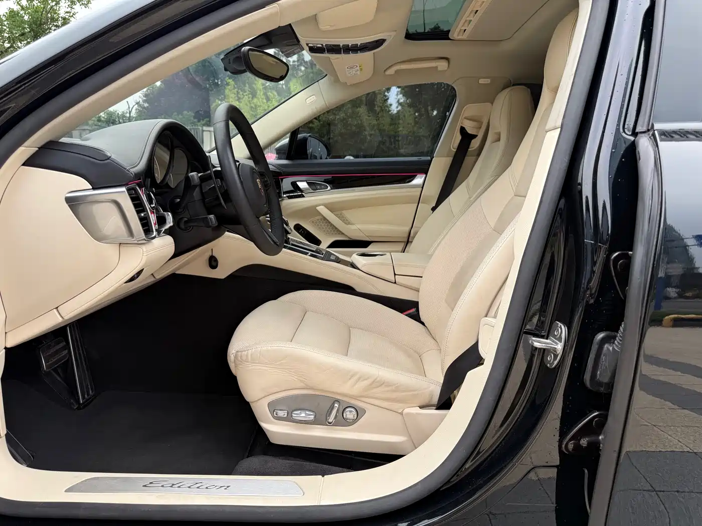 Porsche Panamera 2016 Panamera Executive Edition 3.0T фото 7