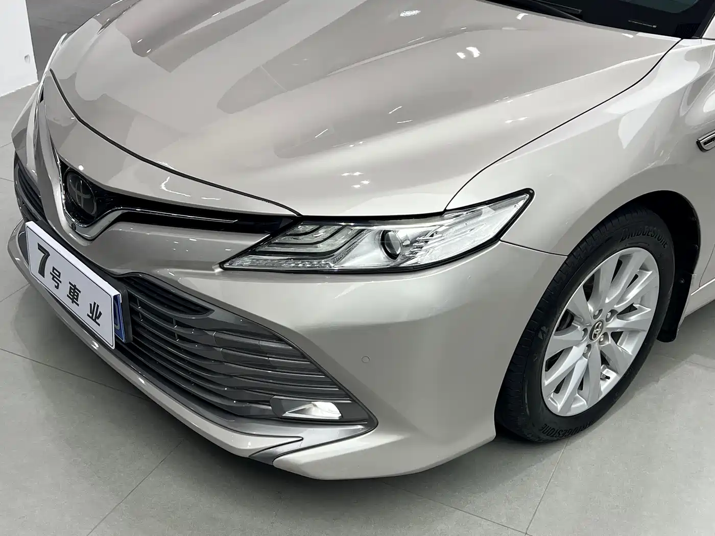 Toyota Camry 2018 2.0G Luxury Edition фото 5