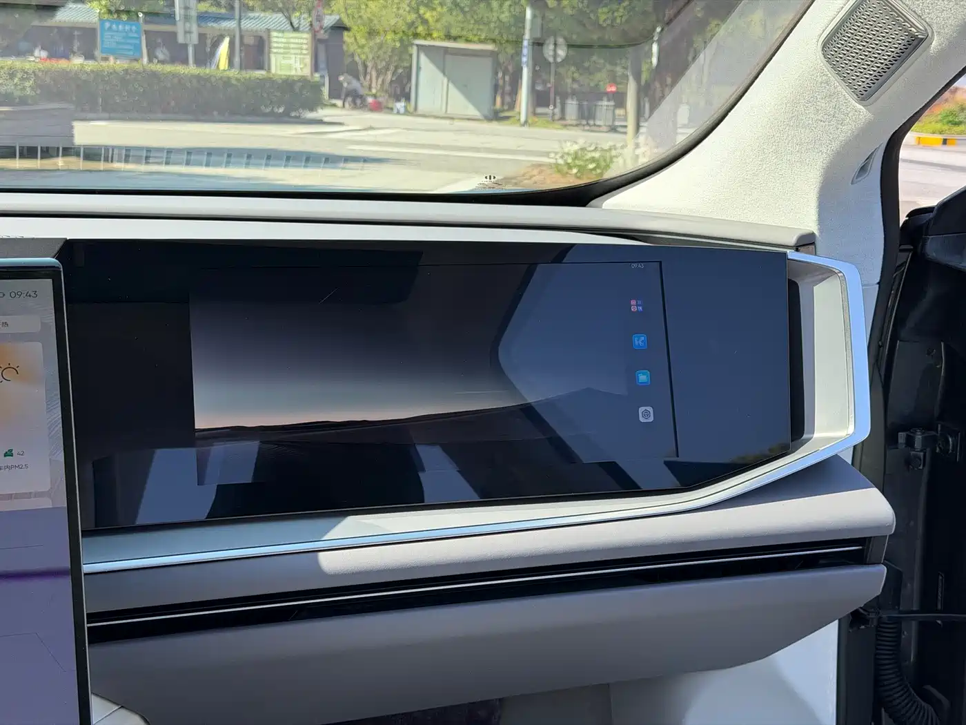 HiPhi Y 2023 2023 765km Flagship Edition
