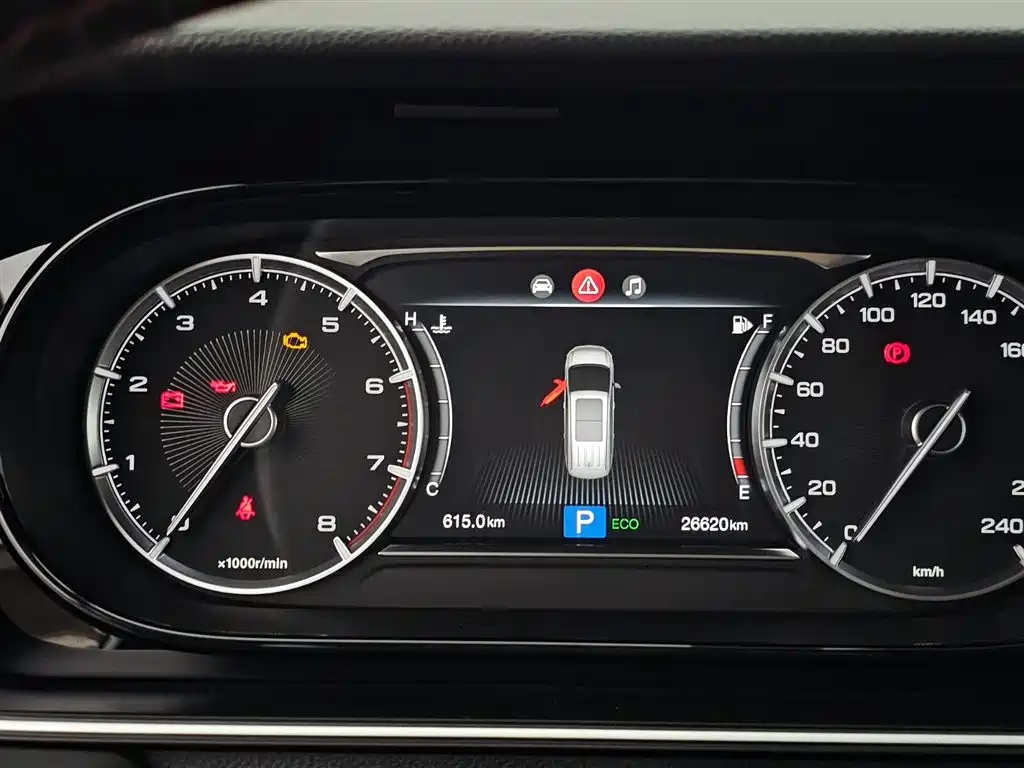 GAC Trumpchi Trumpchi M6 2021 270T DCT Luxury Edition (6-Seater) фото 13
