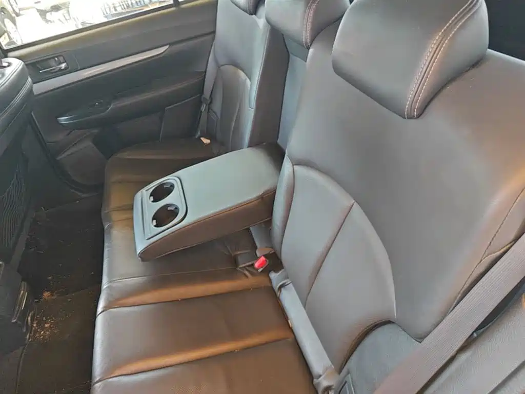 Subaru Outback 2014 2.5i Elegance Sport Edition фото 13