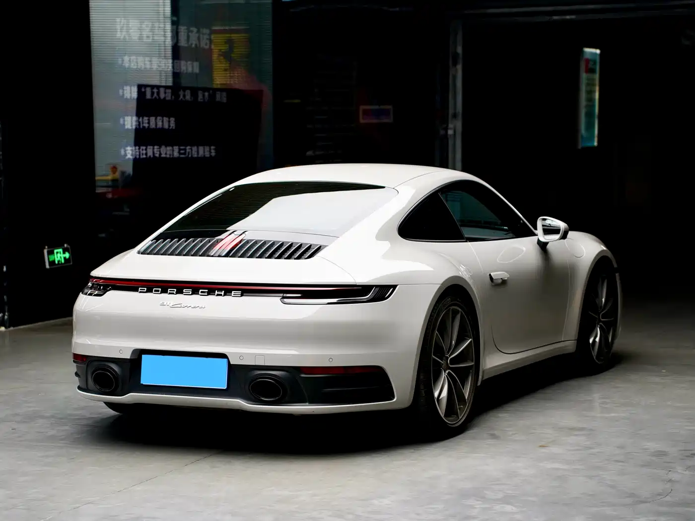 Porsche 911 2023 Carrera 3.0T фото 5