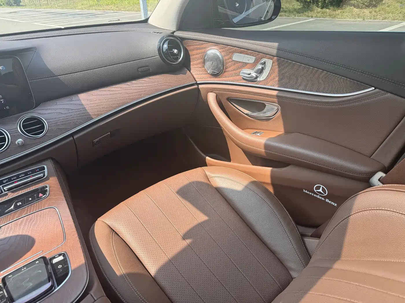 Mercedes-Benz E-Class 2021 E 300 L Fashion фото 15