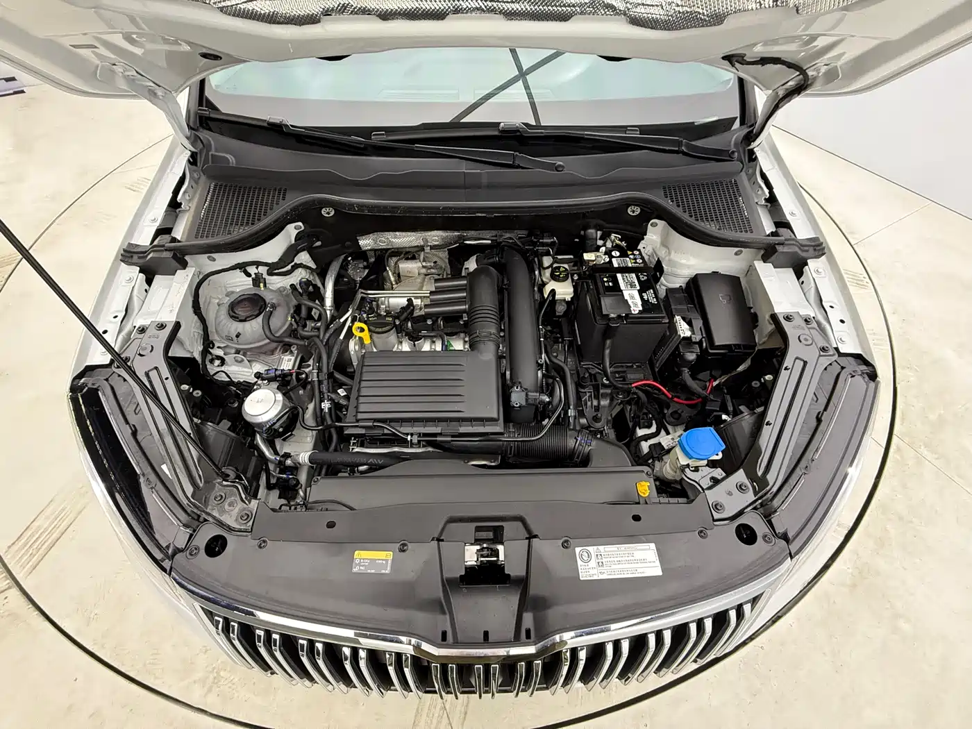 Škoda Karoq 2023 TSI280 Premium Edition фото 22
