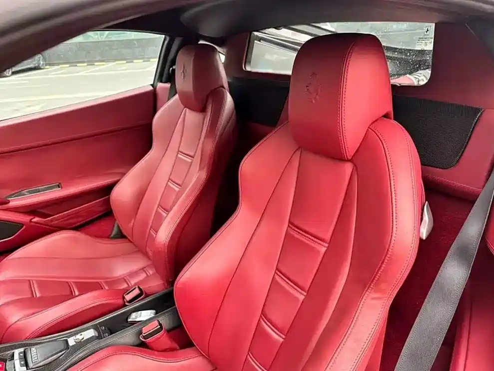 Ferrari 458 2013 2011 4.5L Italia