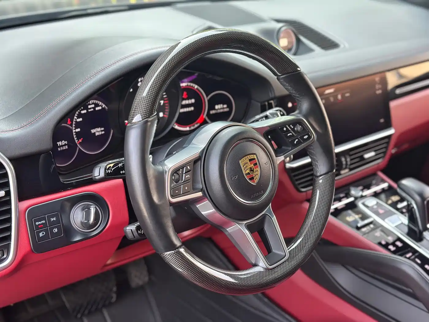 Porsche Cayenne 2022 Cayenne 3.0T Platinum Edition фото 9