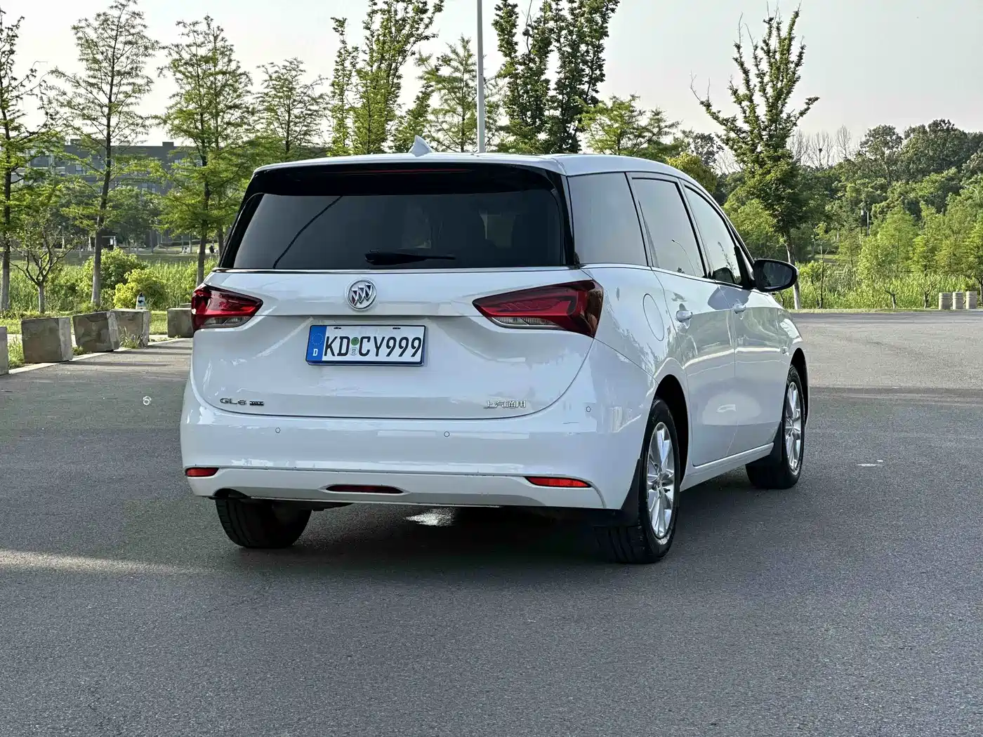 Buick GL6 2019 18T 6-seat Elite China VI фото 16