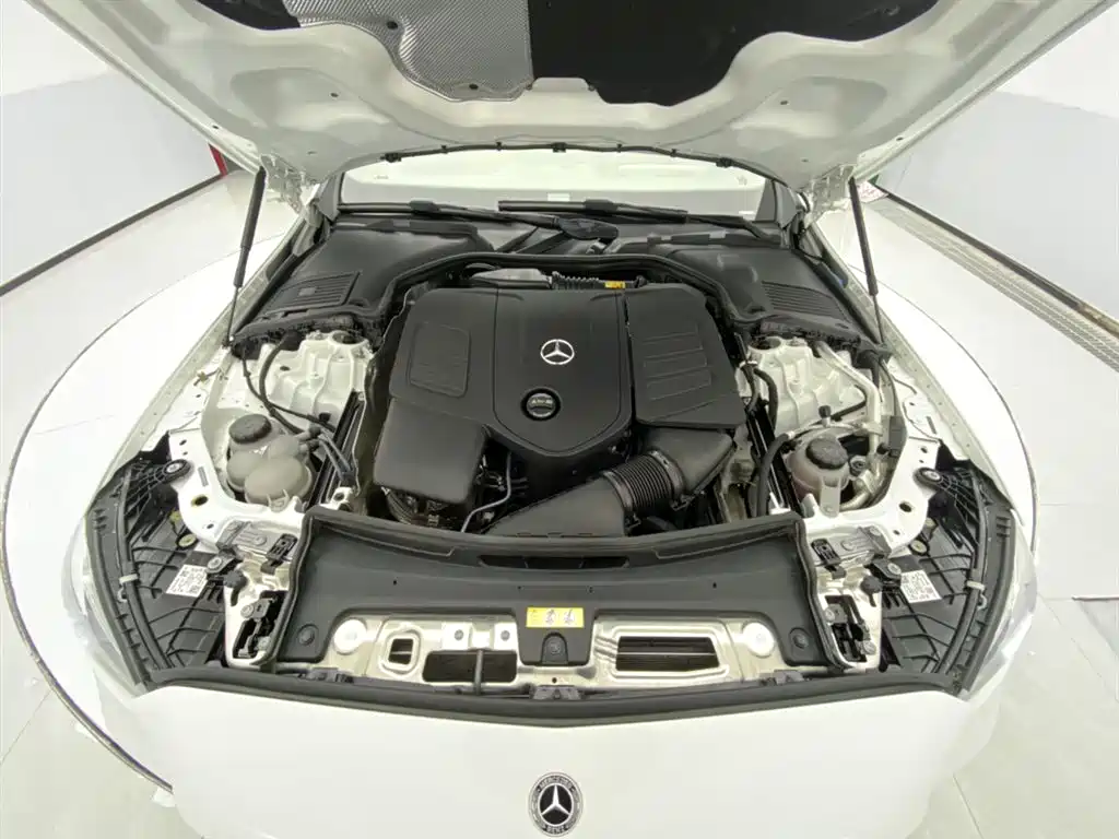 MERCEDES-BENZ CLASS C