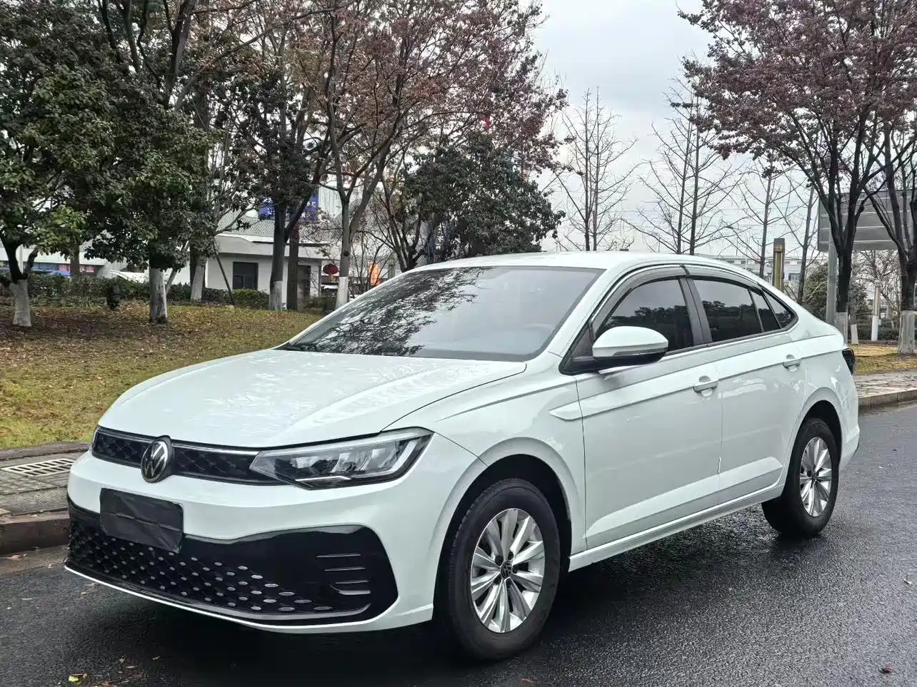 Volkswagen Lavida 2025 New Edge 1.5L Outstanding New Ease