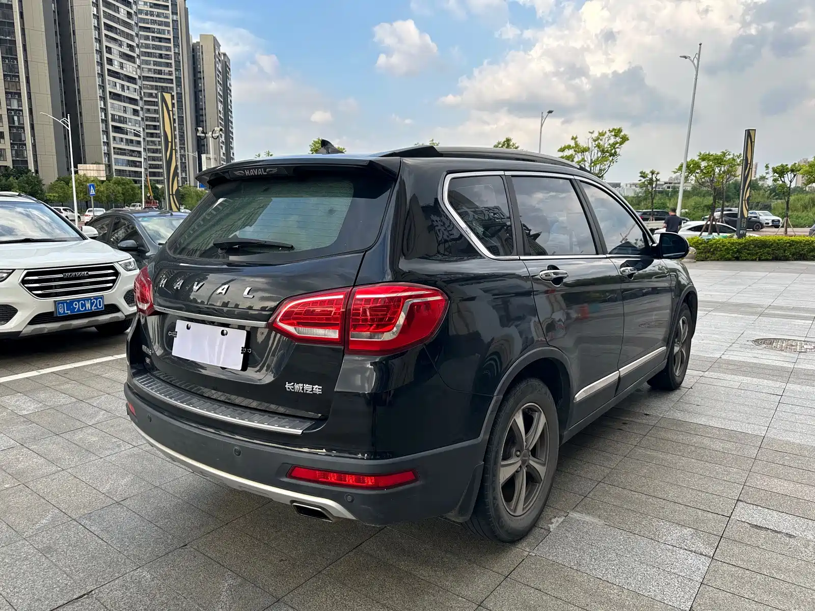Фото 10 - Haval H6