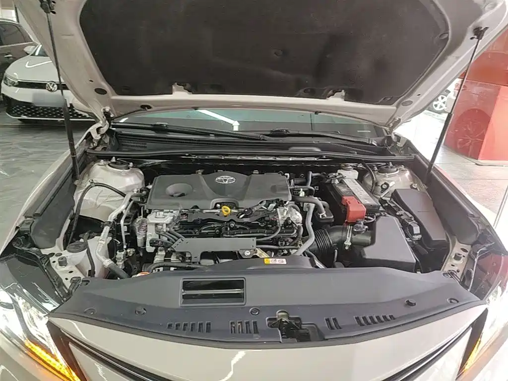 Toyota Camry 2021 2.5G Luxury Edition фото 20