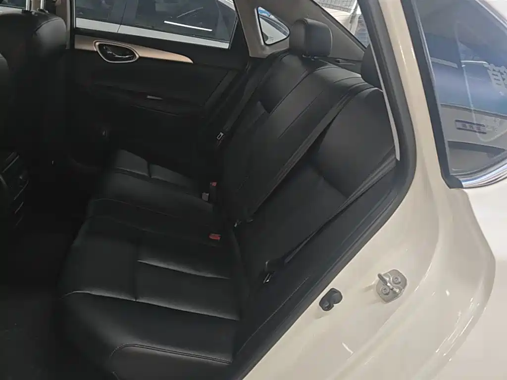 Nissan SYLPHY, миниатюра 17