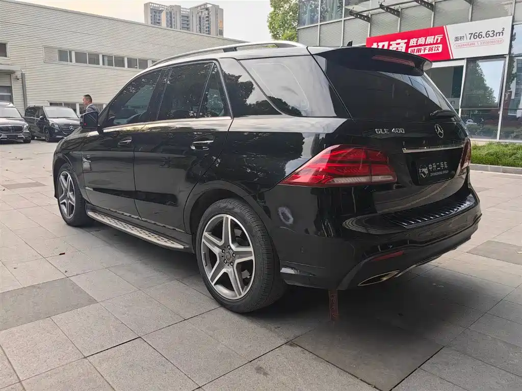 Mercedes-Benz GLE 2015 GLE 400 4MATIC фото 8