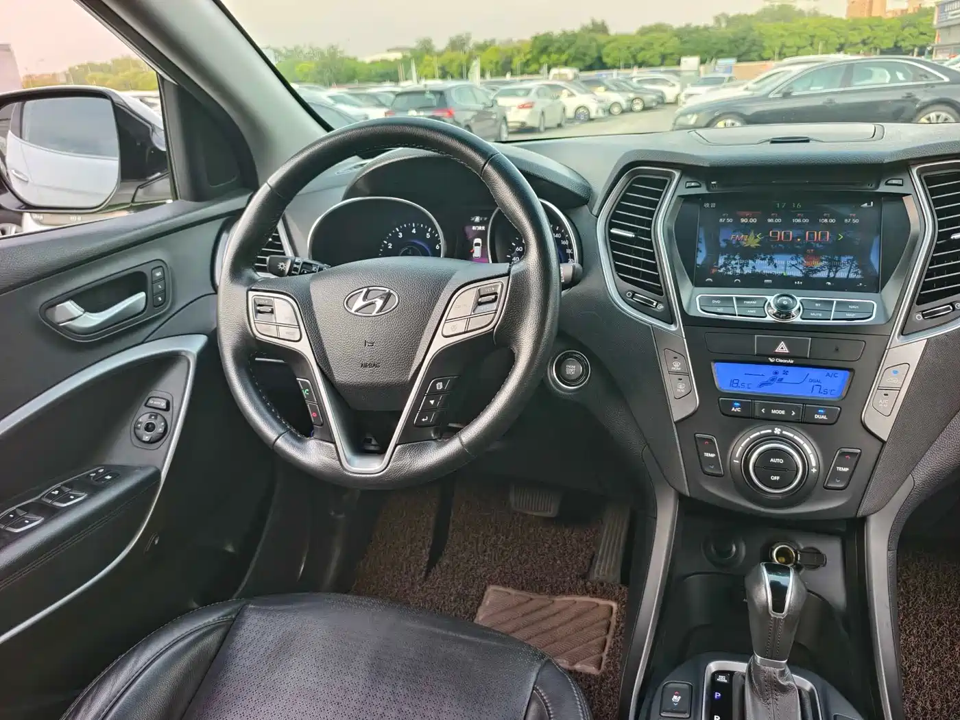 Hyundai Santa Fe 2013 2.4L Automatic AWD Premium фото 13