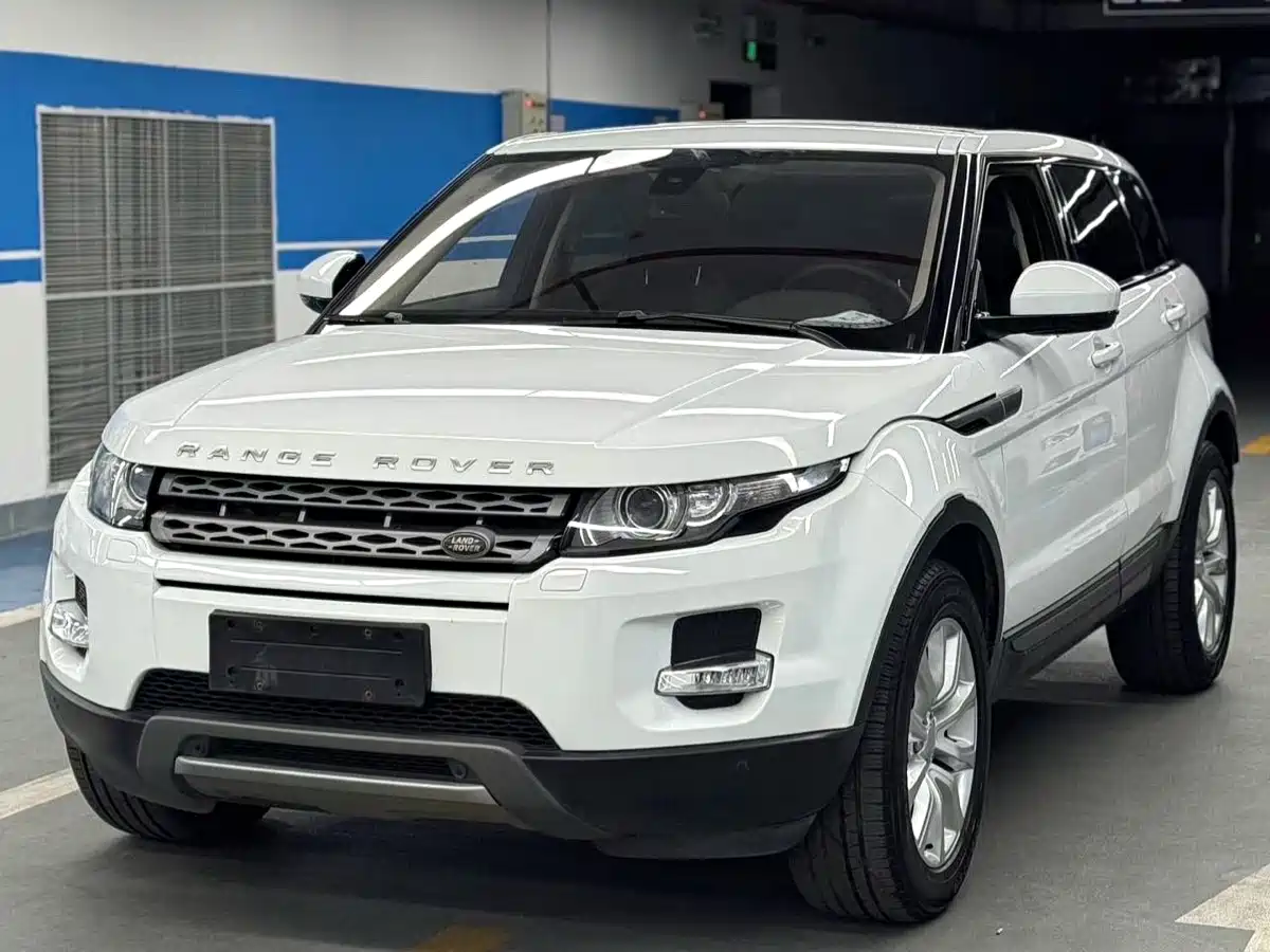 Land Rover Range Rover Evoque 2015 2.0T 5-Door Fashion Edition