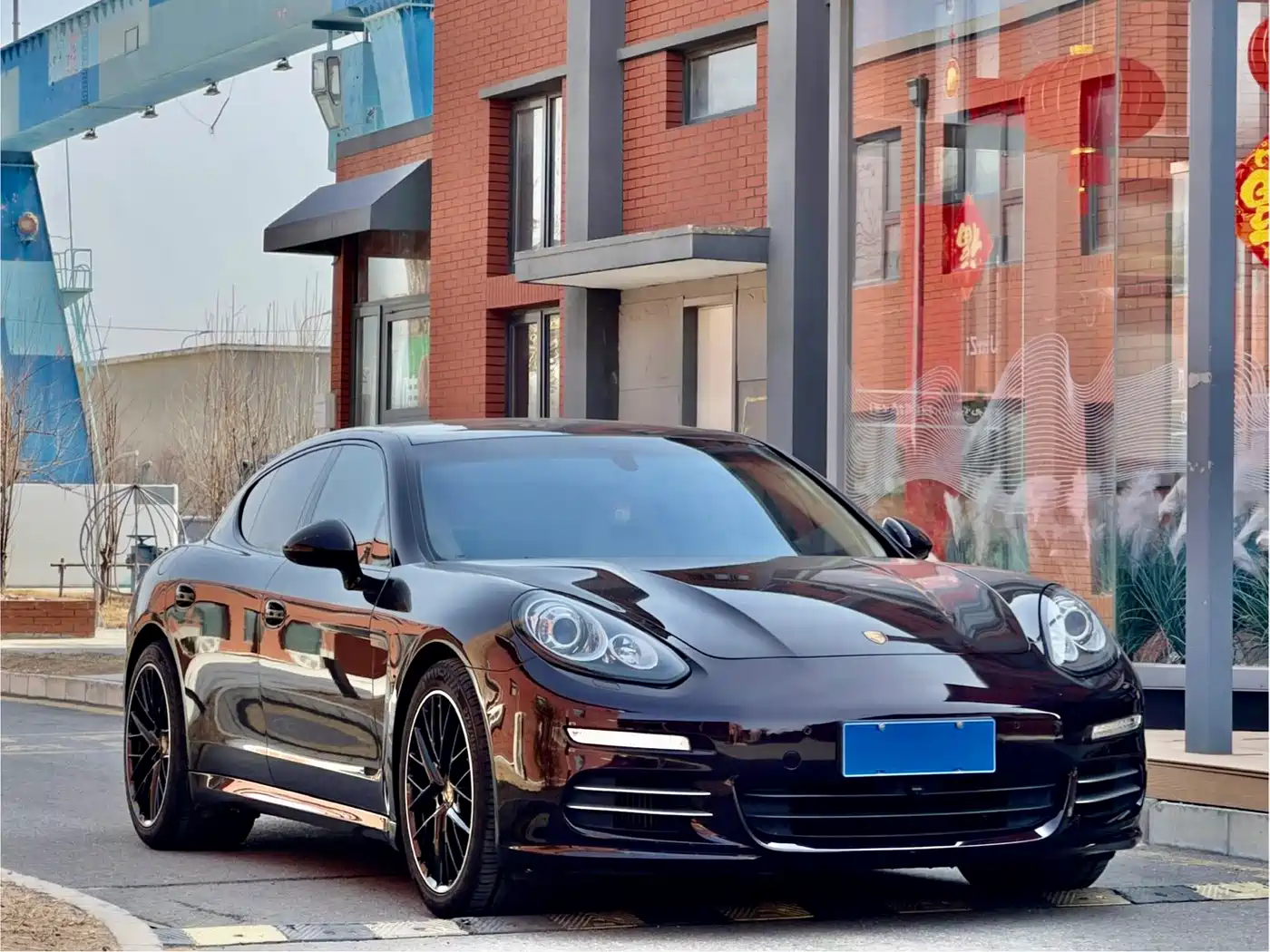 PORSCHE PANAMERA