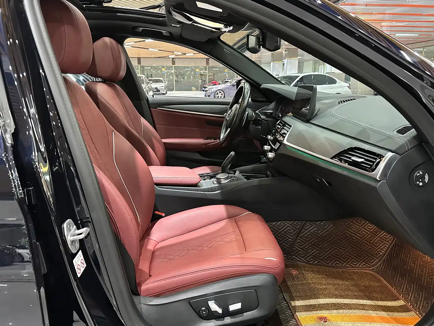 BMW 5-SERIES