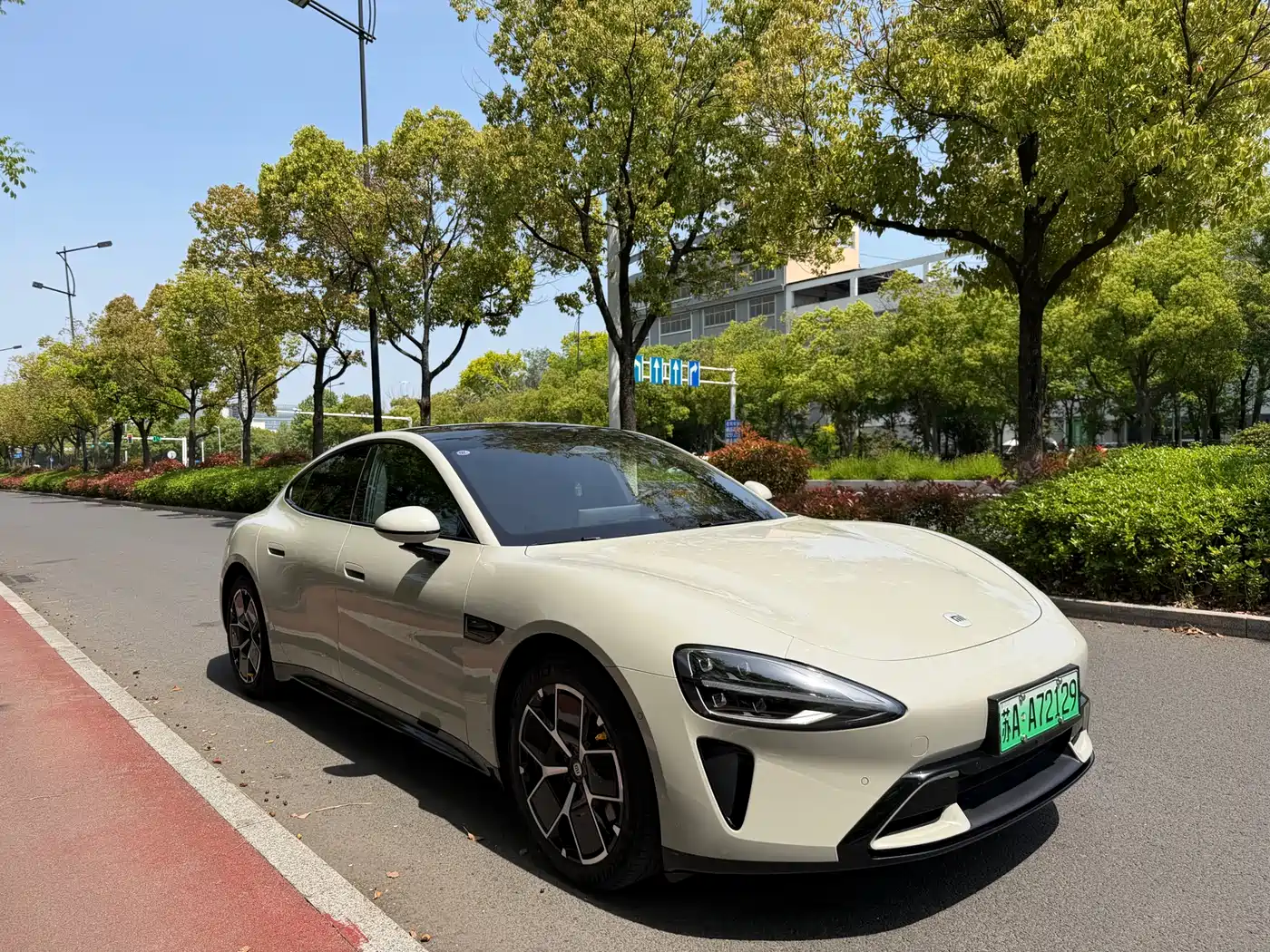 Xiaomi Auto Xiaomi SU7 2024 RWD Long Range Intelligent Driving Edition фото 3