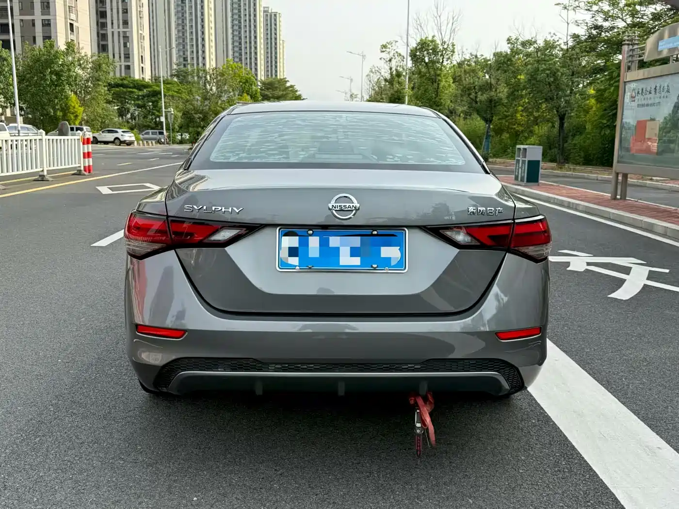 Nissan SYLPHY, миниатюра 5
