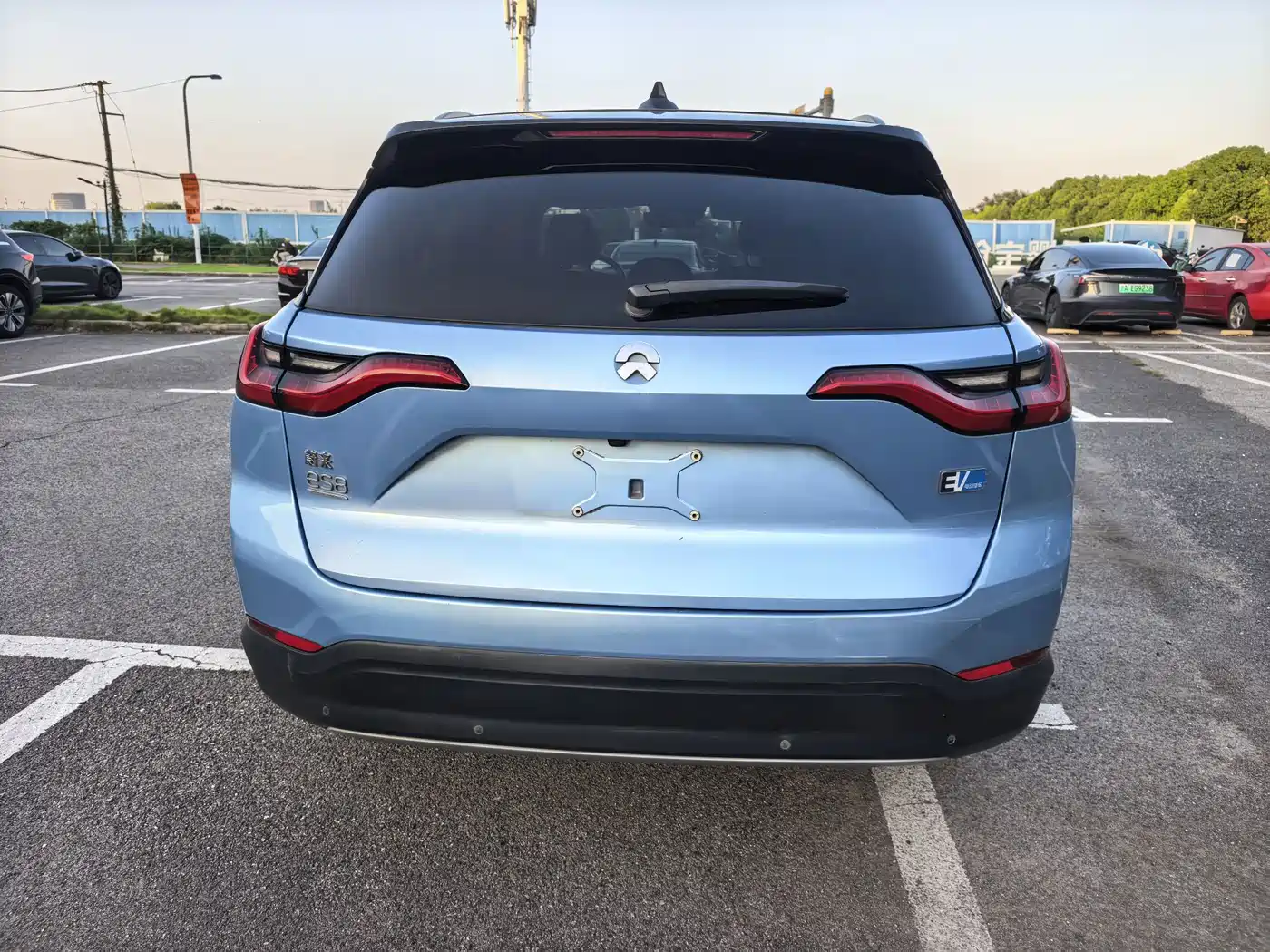 NIO ES8 2019 2018 Founder Edition