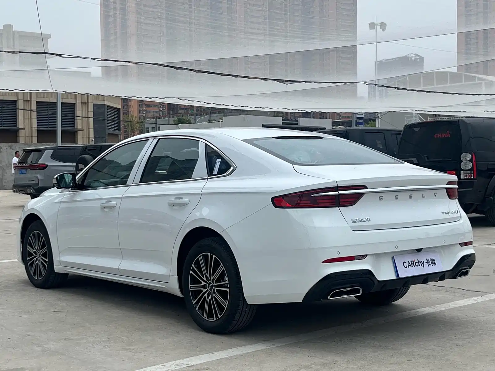 Фото 6 - Geely Preface