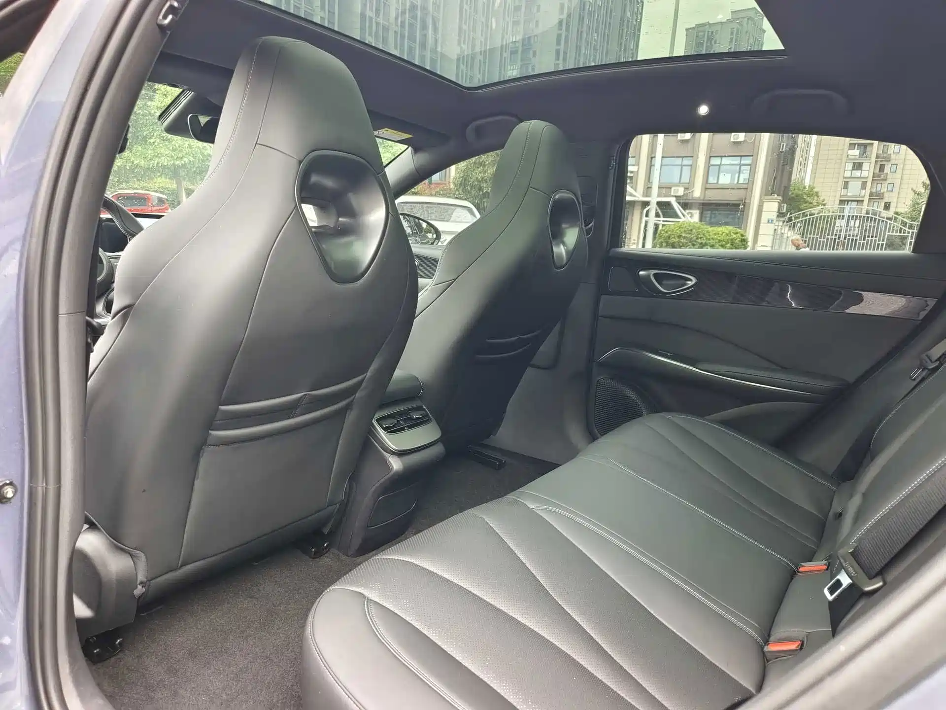 Photo 6 - BYD Seal