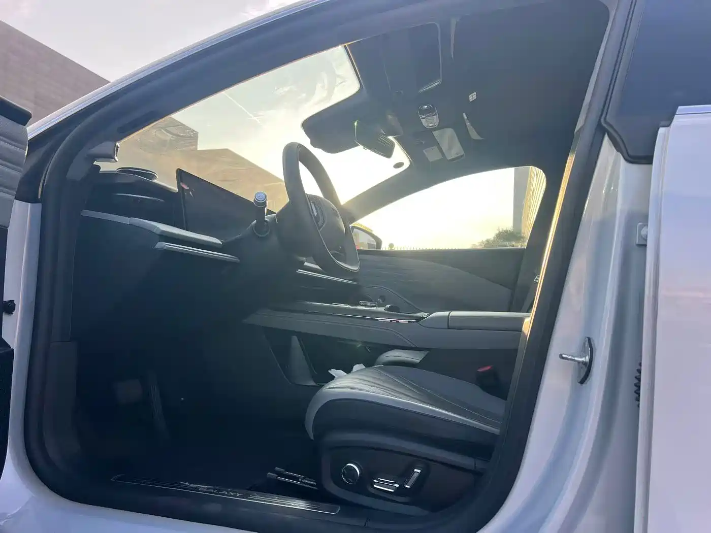 Geely Galaxy Galaxy E8 2025 2025 700km Long Voyage Smart Drive Edition