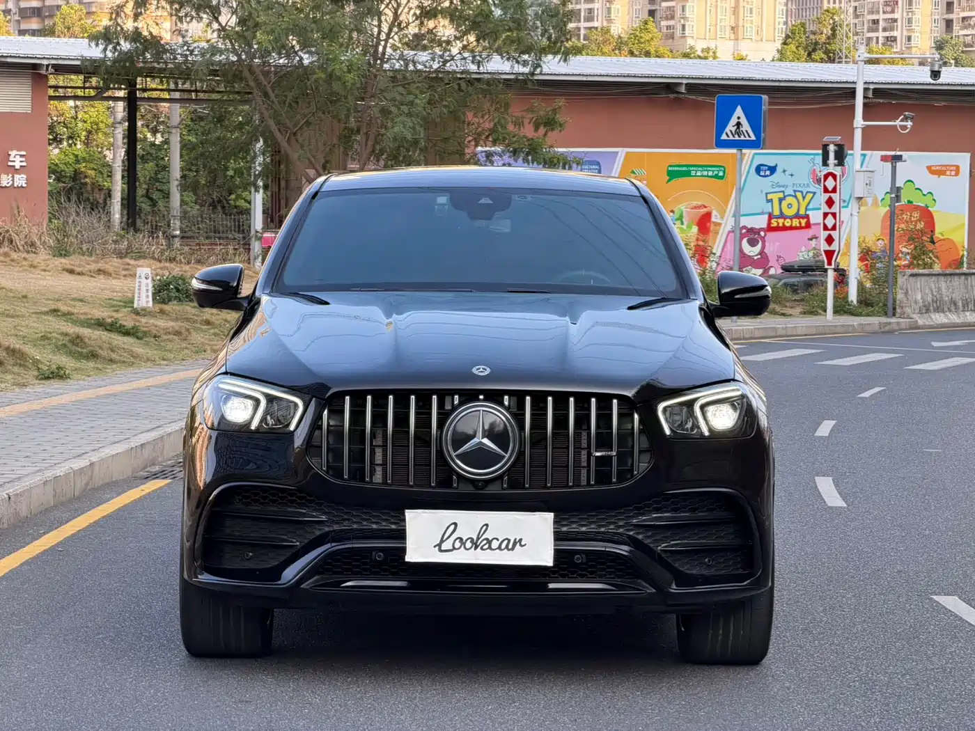 Mercedes-Benz GLE Coupe AMG 2023 AMG GLE 53 4MATIC+ Coupe SUV 55th Anniversary Edition фото 2