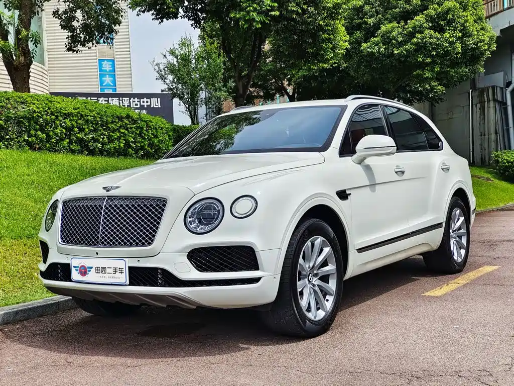 Bentley Bentayga 2018 2017 6.0T Standard Edition