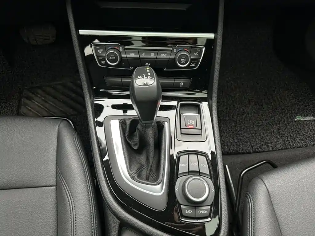 Фото 17 - BMW 2 Series Touring