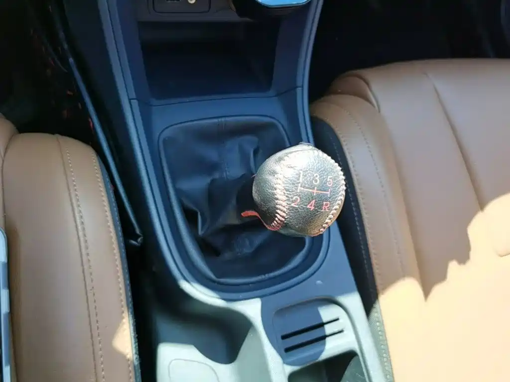 MG GT 2018 2016 Model 1.5L Manual Premium Luxury Edition