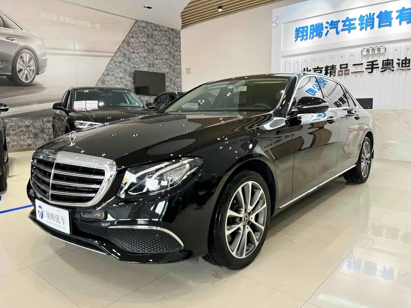 Mercedes-Benz E-Class 2019 E 300 L Luxury