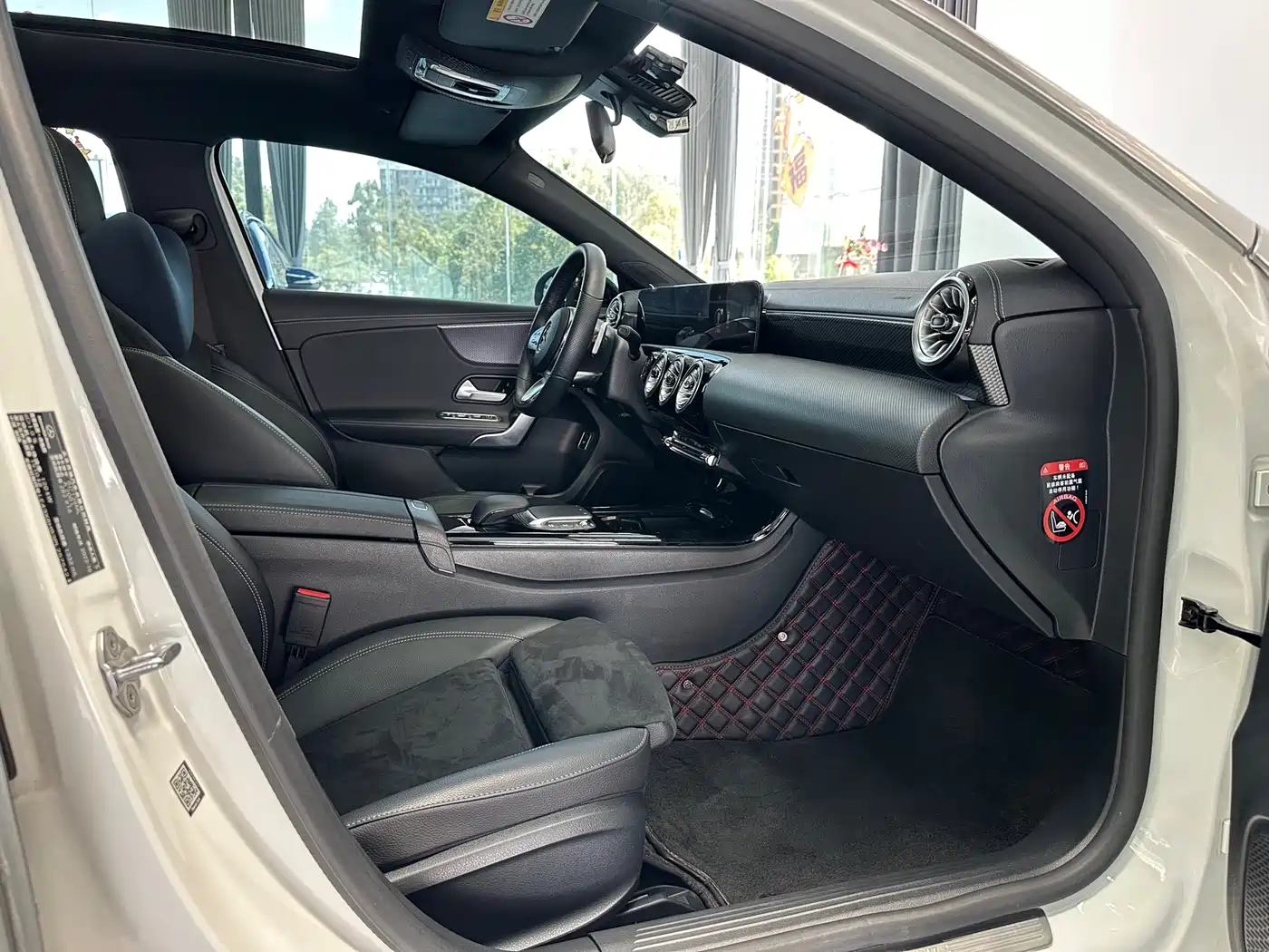 Mercedes-Benz A-Class 2022 Facelift II A 200 L Sport Sedan Fashion фото 31