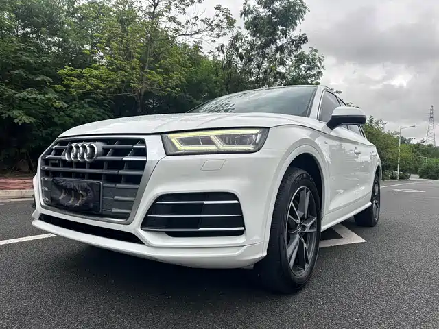 Audi Q5L 2018 40 TFSI Premium Fashion China VI