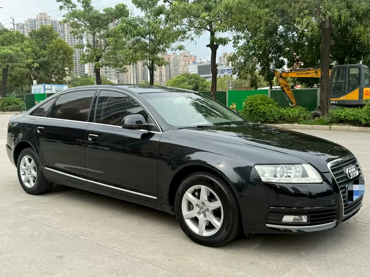 Audi A6L 2010 2.0 TFSI Automatic Standard фото 3