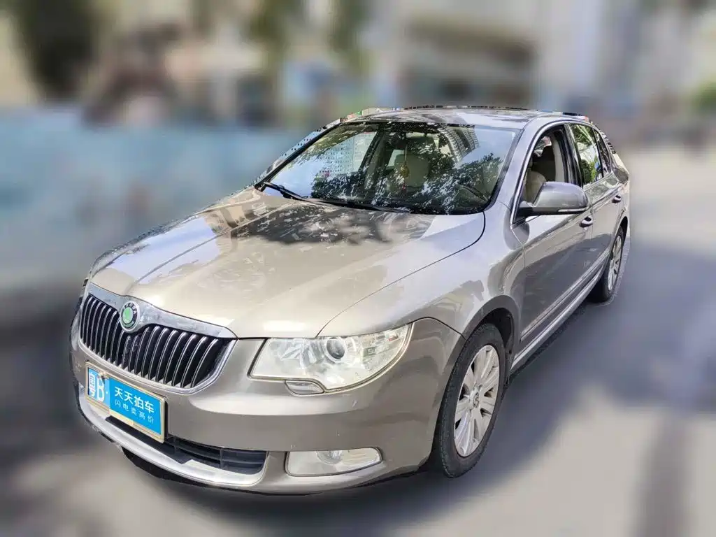 Škoda Superb 2012 2010 1.4TSI DSG Grace Edition
